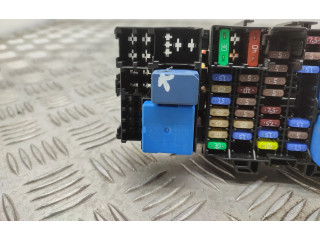 Блок предохранителей 240108082R, K240108082R   Renault Express    