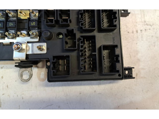 Блок предохранителей 30728008, 518828108    Volvo XC90   