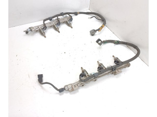 Vstřikovač 2325031030, 8212730040A Lexus GS 300 350 430 450H 8559517