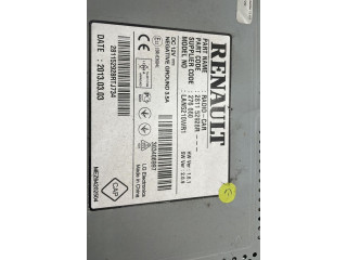 Дисплей       Renault Clio IV