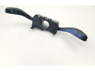 Моторчик дворников 6Q0953503DQ Skoda Fabia Mk2 (5J)