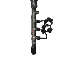 Vstřikovací lišta 04L093A Volkswagen Transporter - Caravelle T6