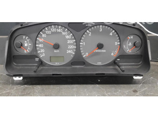 Přístrojová deska Toyota Avensis T220 1999 88458017