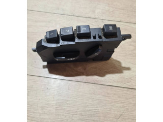 Комплект механизма стеклоочистителей 30797730   Volvo V70