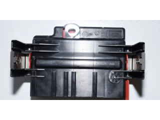 Узел подключения плюсовых проводов