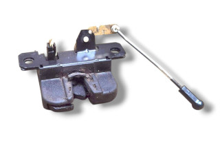 Zámek zadních dveří 2K08275050C Volkswagen Caddy 2007