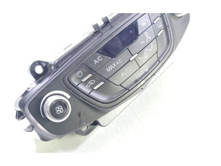Блок управления климат-контролем 1901282, AV1T18C612 Ford B-MAX
