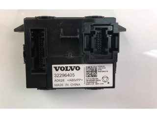 Блок управления 32296405 Volvo XC40