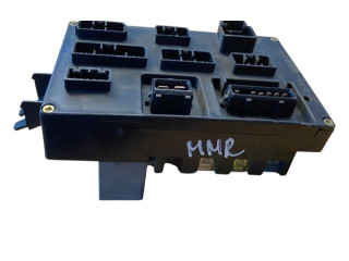 Блок предохранителей 46520419 Alfa Romeo 166