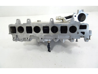 Поршень Всасывающий коллектор 05L129766R Skoda Octavia Mk4