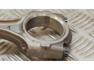 Píst 132010R011, 131010R060 Toyota RAV 4 (XA30) pro naftový motor 2.2