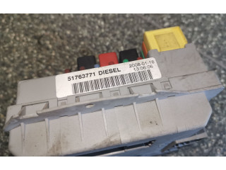 Pojistková skříňka 51763771 Fiat Doblo 2007