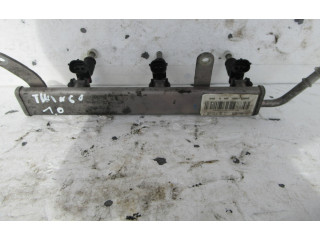 Топливная рампа 100018599R Renault Twingo III