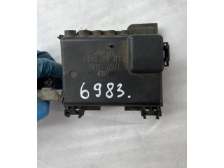 Блок предохранителей 1J0937550A Audi A3 S3 8L