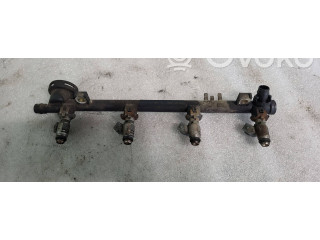 Топливная рампа 7700112777, 7700107405   Renault Scenic I  