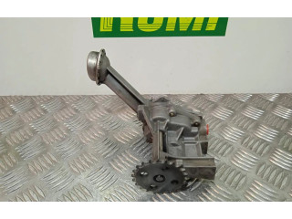 Масляный насос   7700600532  Nissan Micra 