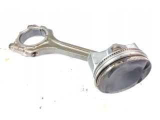 Píst 235102M900 Hyundai Tucson TL G4FP