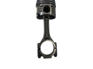  Поршень    Audi A3 S3 8P  