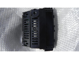 Экран/ дисплей / маленький экран