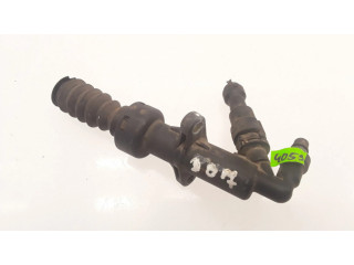 Рабочий цилиндр сцепления