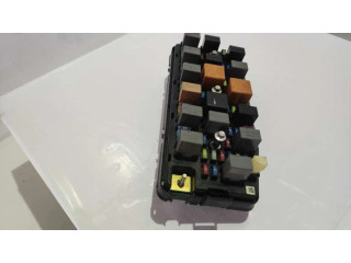 Pojistková skříňka Řídící jednotka BSM Ford Focus C-MAX 2011