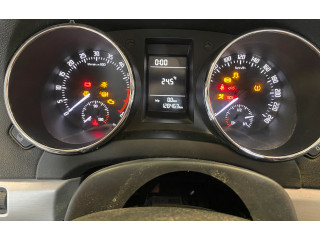 Панель приборов 5L0920800T, VD104819 Skoda Yeti (5L)