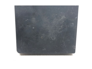 Блок предохранителей Nissan Sentra B16