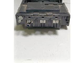 Блок предохранителей GK2T14B144HA Ford Transit Custom