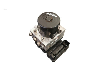 Блок АБС 30681619, 8G9N2C405AC Volvo V70 2014-2016 года