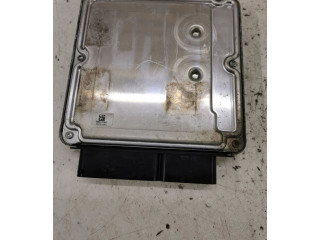 Блок управления двигателя 047906033E Skoda Octavia Mk2 (1Z)