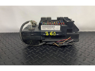 Блок предохранителей  F85B14A067AA   Ford F150    