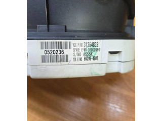 Панель приборов 31254832 Volvo C70