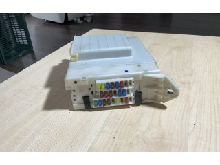 Блок предохранителей 8273053021, 6G240724 Lexus IS 220D-250-350