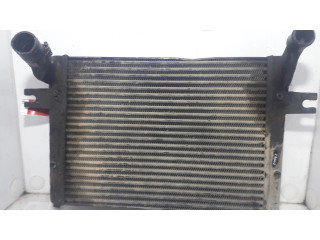 Интеркулер  52079498AC   Jeep Grand Cherokee (WJ) 3.1