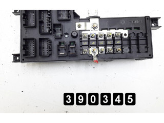 Блок предохранителей 8678449   Volvo V70    