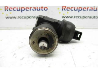 Форсунка 038130073AA    Volkswagen Bora   