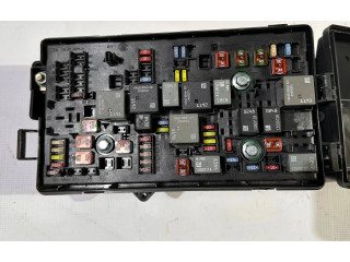 Ящик предохранителей (комплект) 92238272   Chevrolet Camaro