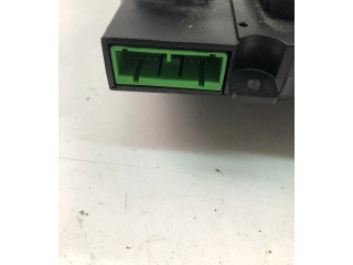 Блок управления климат-контролем 30795265 Volvo S60