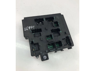 Блок предохранителей  31473771   Volvo XC90    