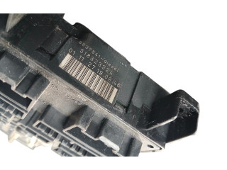 Блок предохранителей  8637841, 518323324   Volvo V70    