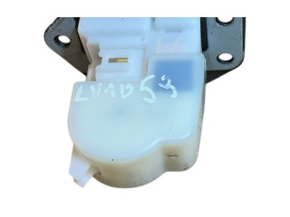 Zámek zadních dveří Nissan Juke I F15 2010