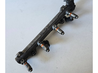 Топливная рампа 036133319   Audi A3 S3 8P   для двигателя BLS