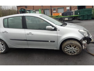 Модуль управления BSM 8201054131 Renault Clio III