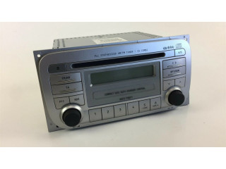 Радио/ проигрыватель CD/DVD / навигация