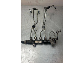 Топливная рампа    Volvo V50   для двигателя D4164 T