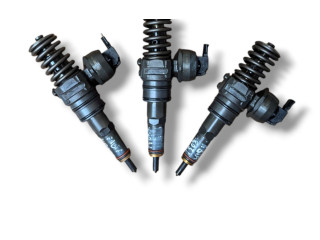 Форсунка 0414720215, 038130073AG Skoda Fabia Mk2 (5J) BNV