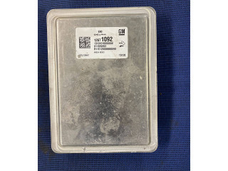 Блок управления двигателя 1310101000000X, 811839393 Opel Corsa E