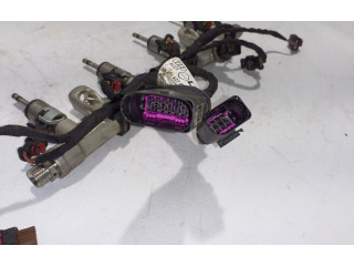 Топливная рампа 06Q133317B   Audi A6 S6 C8 4K   для двигателя DRYA