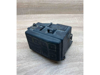 Pojistková skříňka 90560119 Opel Zfira A 1999