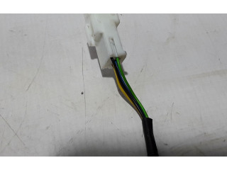 Зеркало электрическое Dacia Duster 2010 - 2017 года